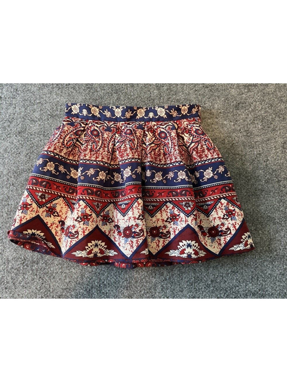 Forever 21 Girls Red/White/Blue Mini Skirt with pockets